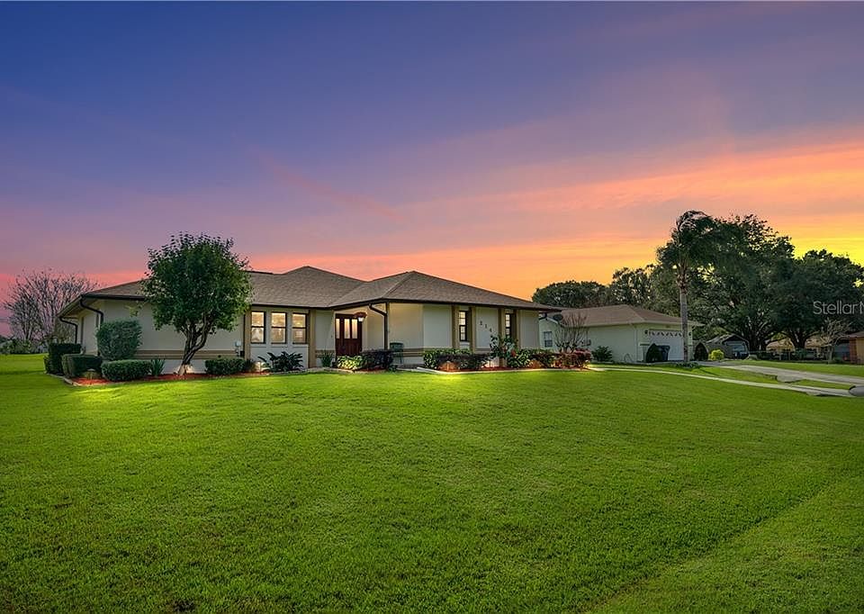 1st image of 214 Tara Ct