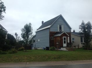 608 W Onota St, Munising, MI 49862