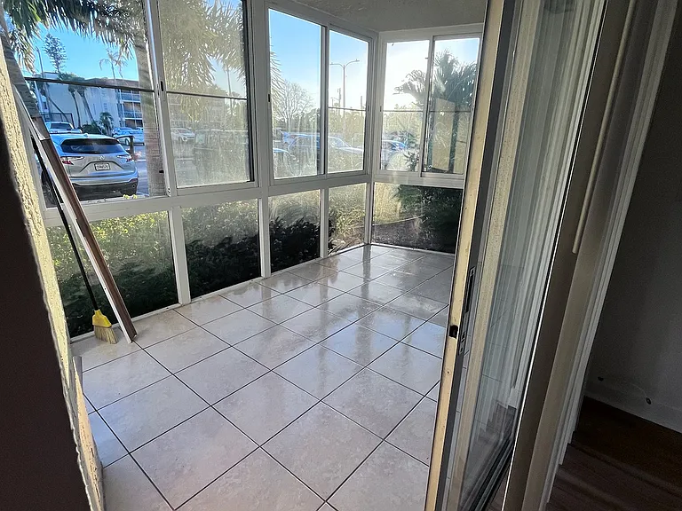 4900 38th Way S #103-D — Photo 15