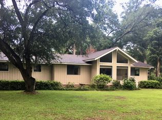 4 Marshview Dr, Beaufort, SC 29907