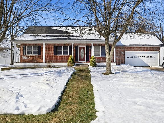 2nd image of 1005 Truxell Dr