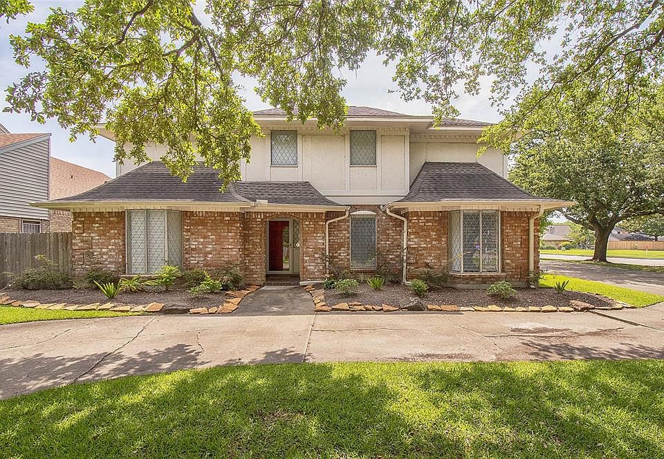 1st image of 2317 Peyton Pl