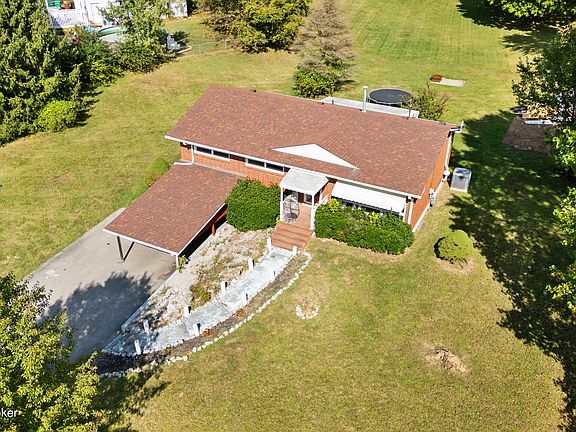 3rd image of 1116 Delmar Dr