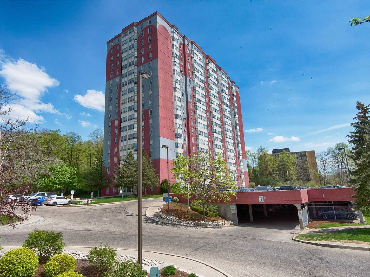 55 Green Valley Dr 908, Kitchener, ON N2P 1Z6 Zillow