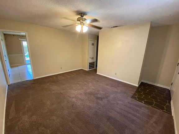 4th image of 117 Ladonna Dr Unit A