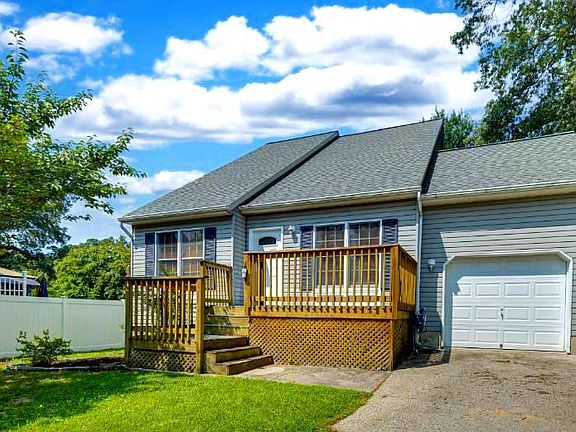 2nd image of 8010 Hastings Hunt Ct