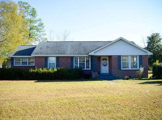 33 Old Bratt Rd, Atmore, AL 36502