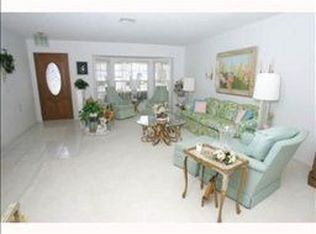 9530 Springmeadow Dr, New Port Richey, FL 34655