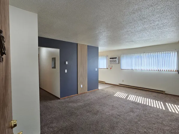 612 5th St E #104, West Fargo, ND 58078
