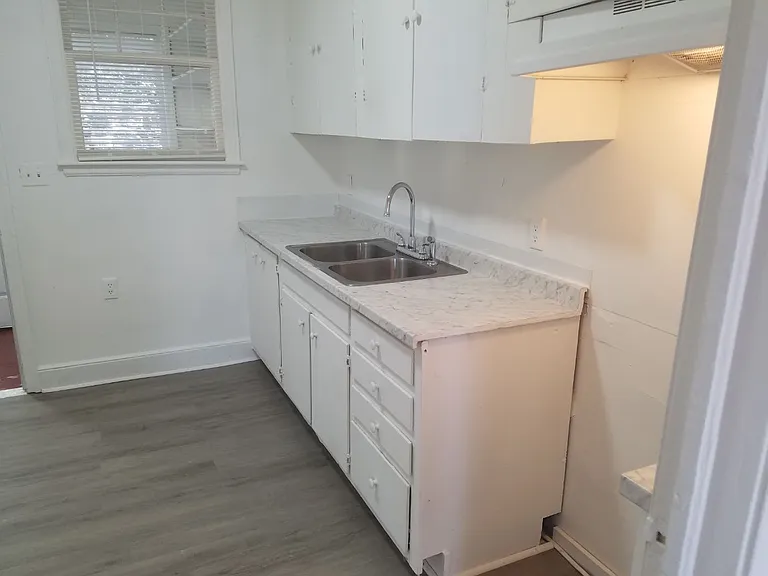 6 Woodlawn Ct — Photo 4