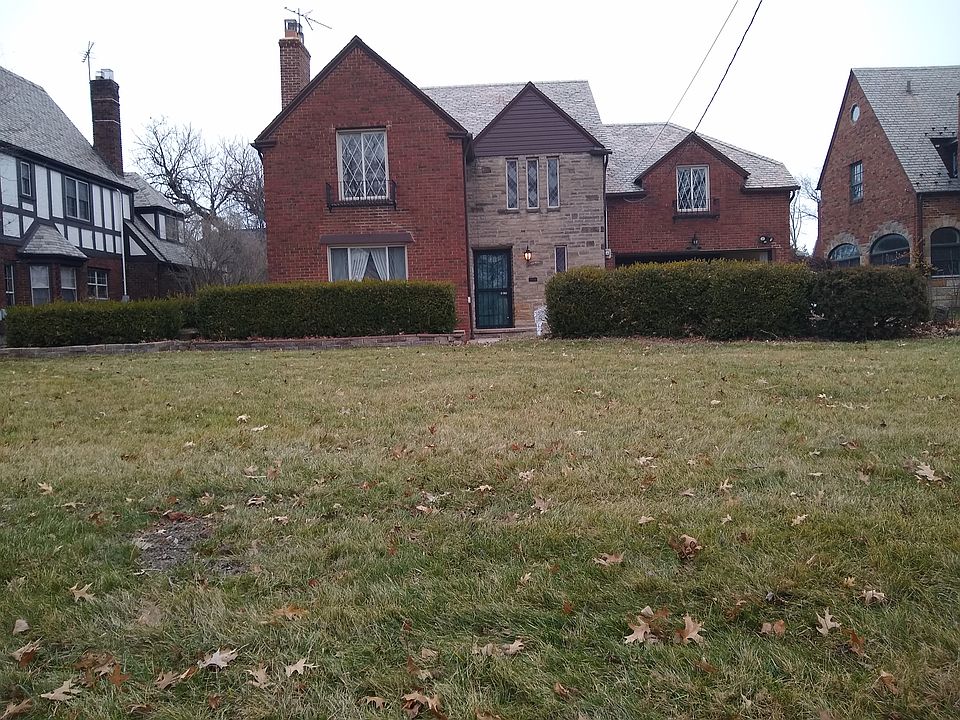 1st image of 17200 Lake Ave