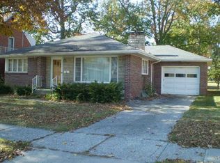 860 Wayne Ave, Defiance, OH 43512