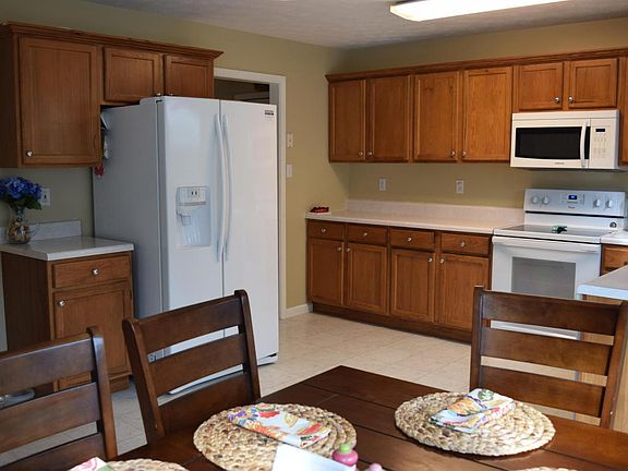 5th image of 5818 San Cristebal Ln #9