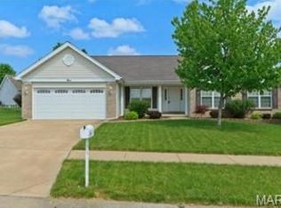 9 Rosebury Ct, Saint Peters, MO 63376