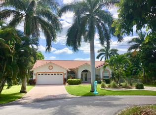 5640 De Soto Ct, Cape Coral, FL 33904