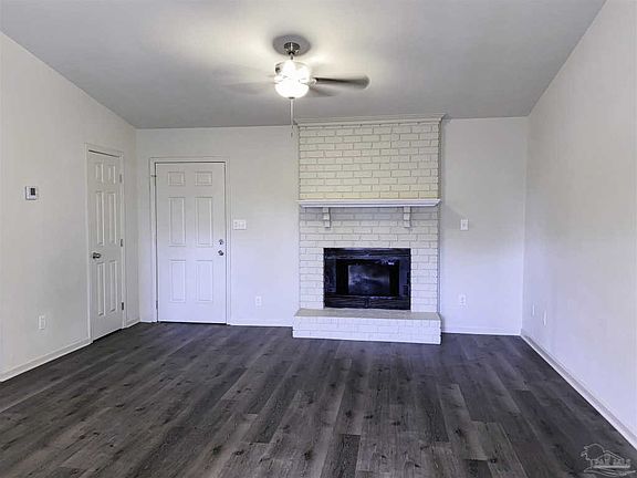 3rd image of 6598 Memphis Ave