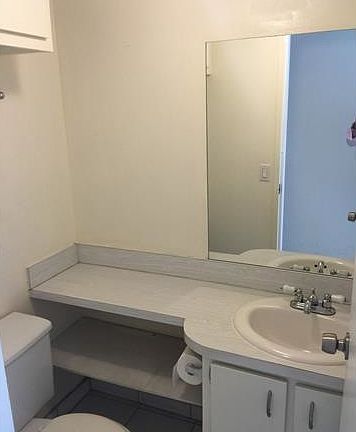 4th image of 1228 West Ave APT 1013