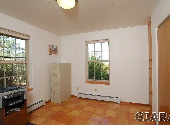 5th image of 15860 Pinyon Park Ln