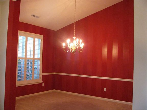 2nd image of 107 Meadowlands Way