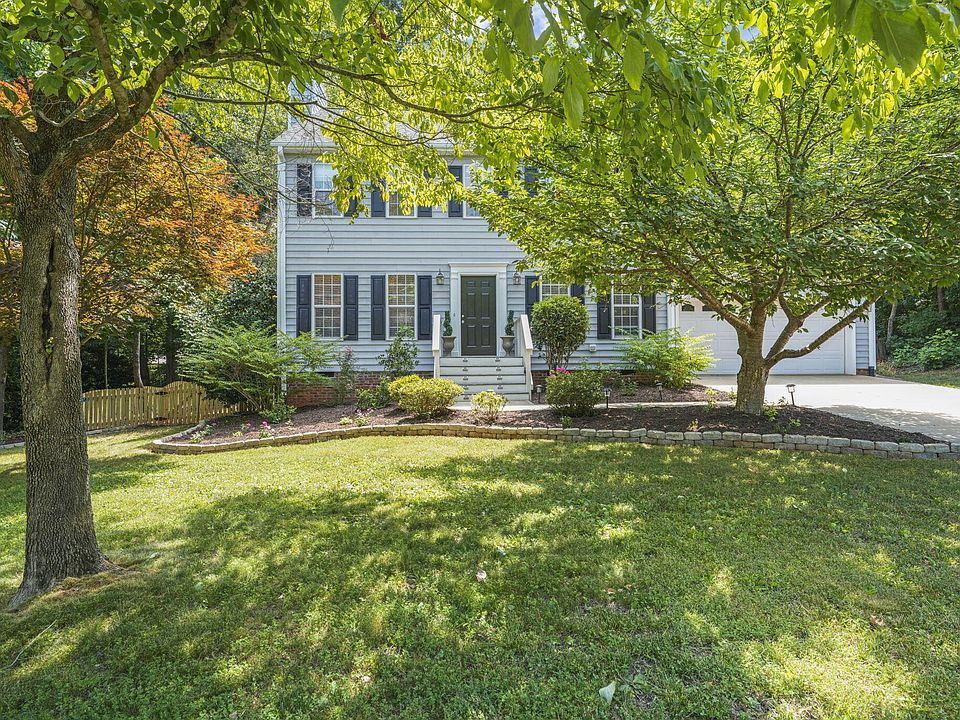 1st image of 211 S English Hill Ln