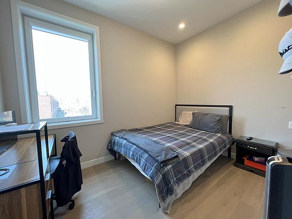 5th image of 3757 N Sheffield Ave #202