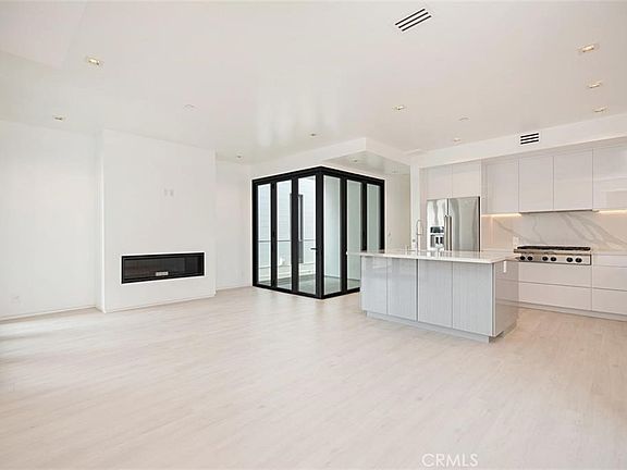 5th image of 423 Orchid Ave #1/2