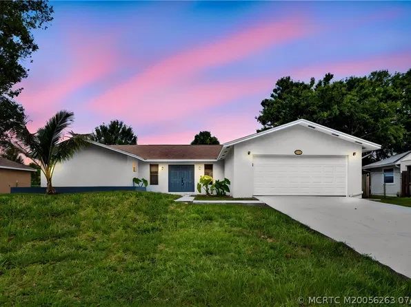 5809 Balsam Dr, Fort Pierce, FL 34982