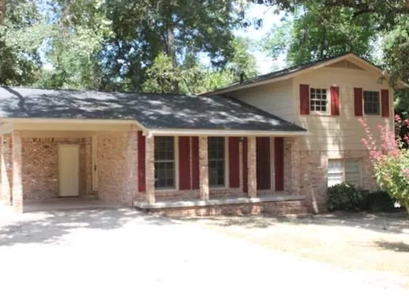 514 Woodlore Dr, Chickasaw, AL 36611