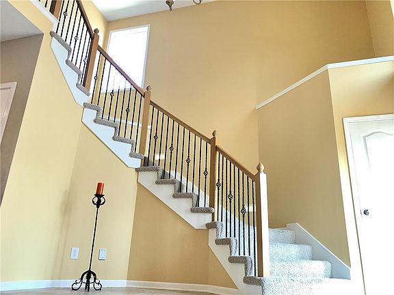 3rd image of 3106 S Prescott Ave