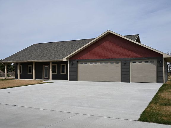 2nd image of 414 Kaps Dr
