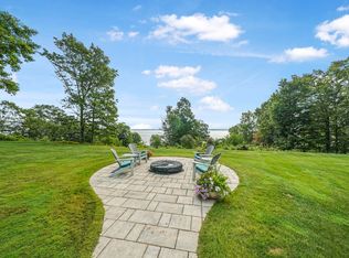 9546 Eastridge Dr, Traverse City, MI 49686