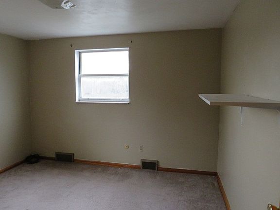 5th image of 7967 Aber Rd