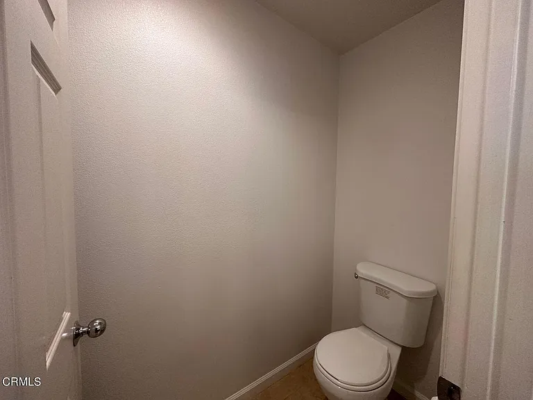 1202 Bayside Cir — Photo 37