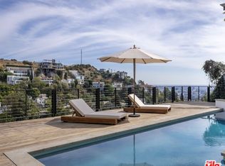 1568 Viewsite Dr, Los Angeles, CA 90069