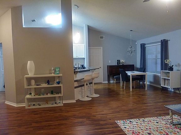 5th image of 9693 Parker Lake Cir