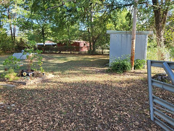 2nd image of 10949 SE 1141st Ave