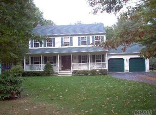 Seawanhaka Ave, Lake Grove, NY 11755