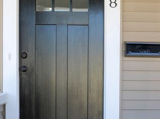 3718 Center St, Des Moines, IA 50312