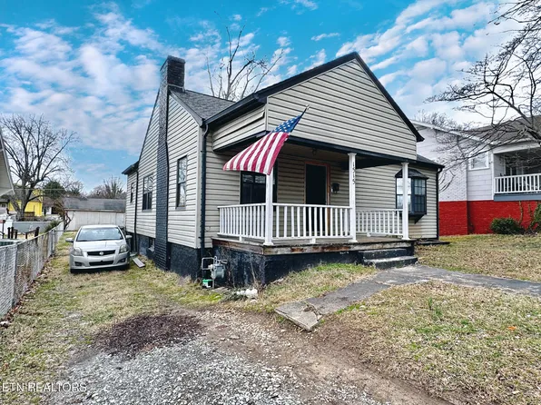 1515 McCroskey Ave, Knoxville, TN 37917
