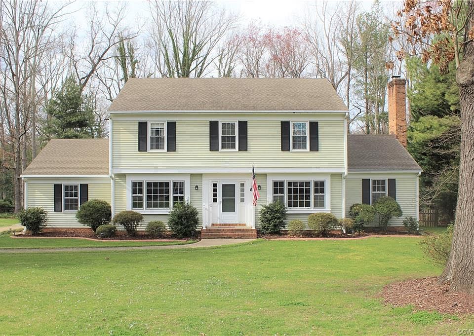 1st image of 8200 Surreywood Dr