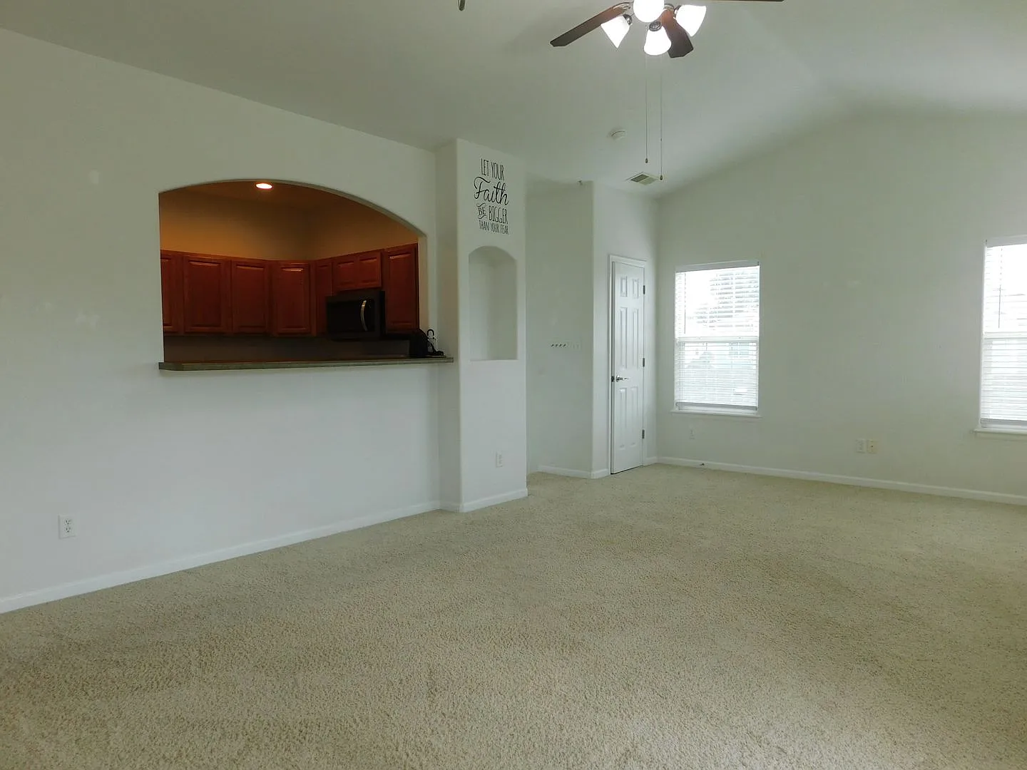 Spacious Upper Unit N Grand Jucntion — Photo 4