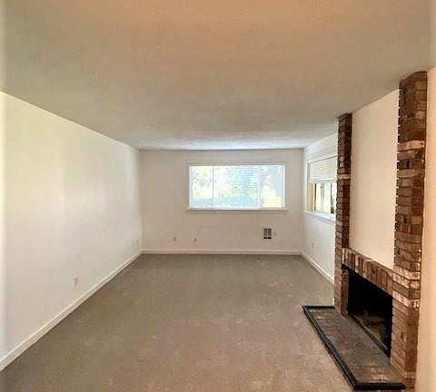 5th image of 725 141st Pl NE APT 3
