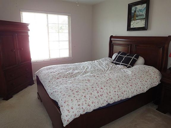 4th image of 8778 Prairie Ct #122