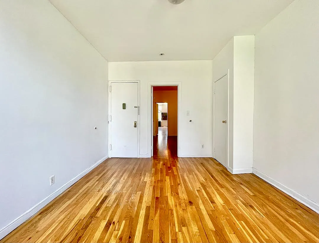 Building Photo - 209 Himrod St #3R
