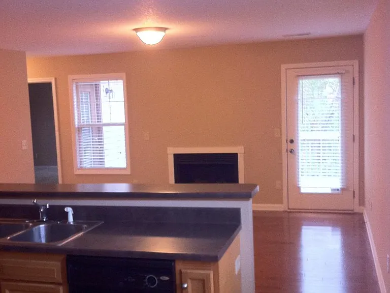 9939 Thunderbolt Way — Photo 4