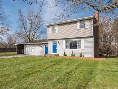 6205 Hanna Lake Ave SE, Caledonia, MI, 49316