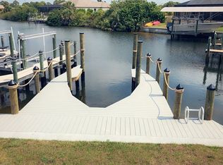 3617 Gulfstream Pkwy, Cape Coral, FL 33993