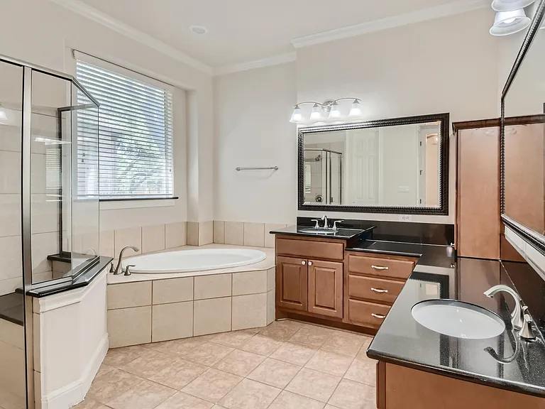 3822 Remington Rd — Photo 11