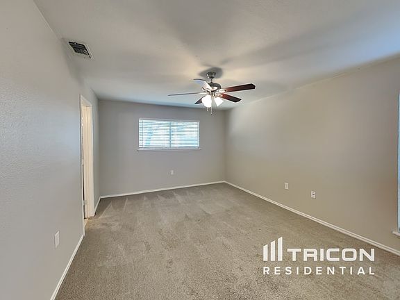 5th image of 11907 Las Vegas St