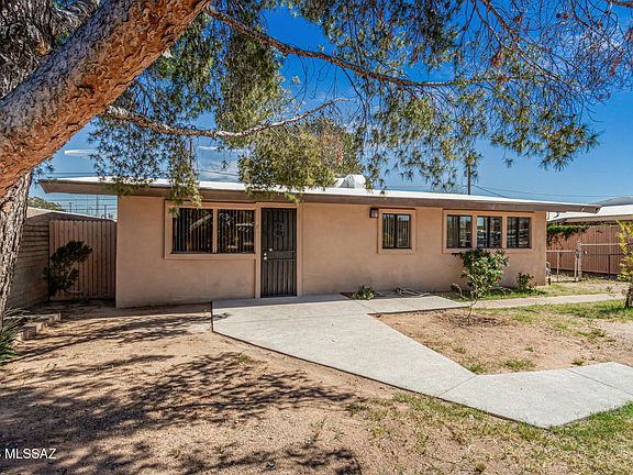 2nd image of 2107 S Amigo Ave